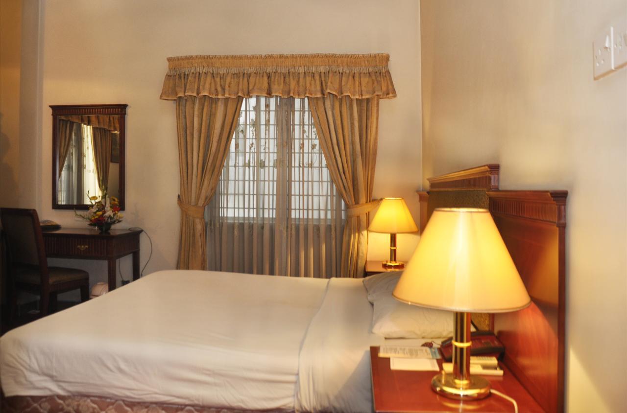 Hotel Bon Vivant Dhaka Exterior photo